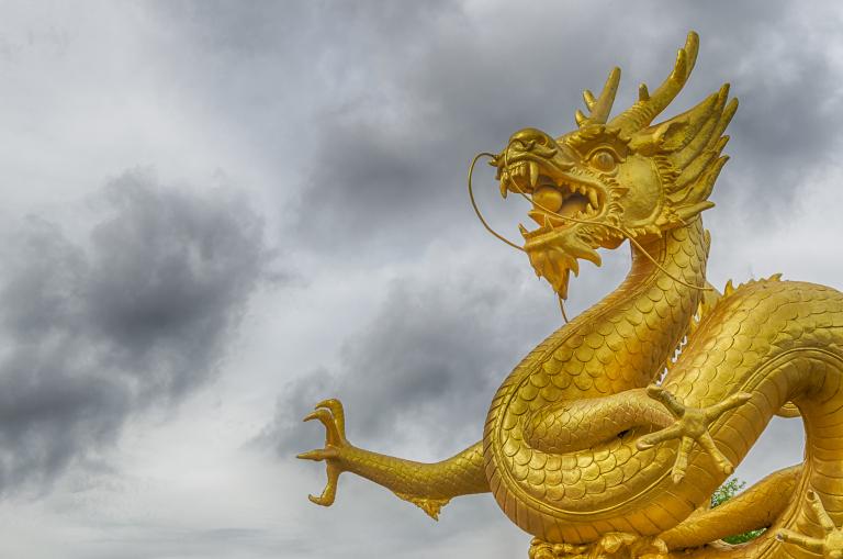 属龙人带来财运的网名（ 属龙人招财微信名字建议）  第1张